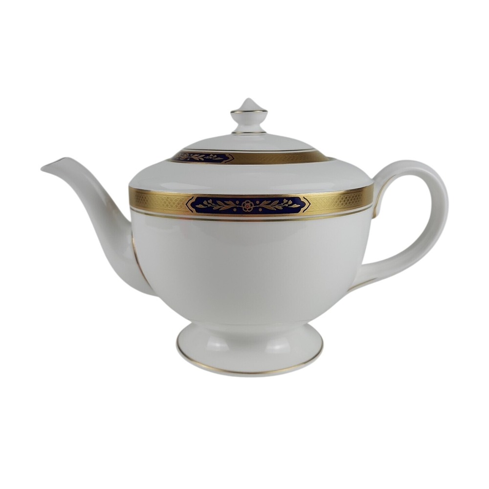 Royal Worcester Sovereign 1986 Teapot Made in England Blue & Gold Tea Pot Vtg